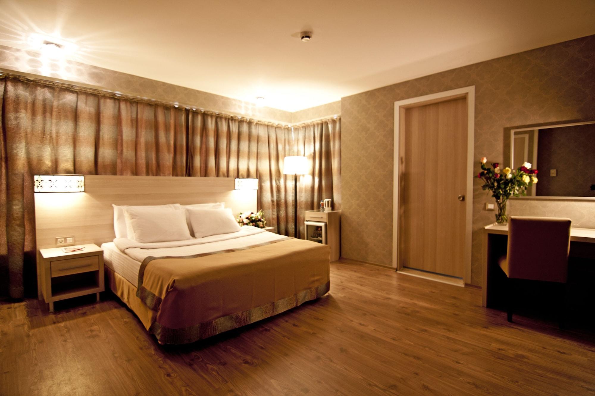 Ramada By Wyndham Ankara Hotel Buitenkant foto