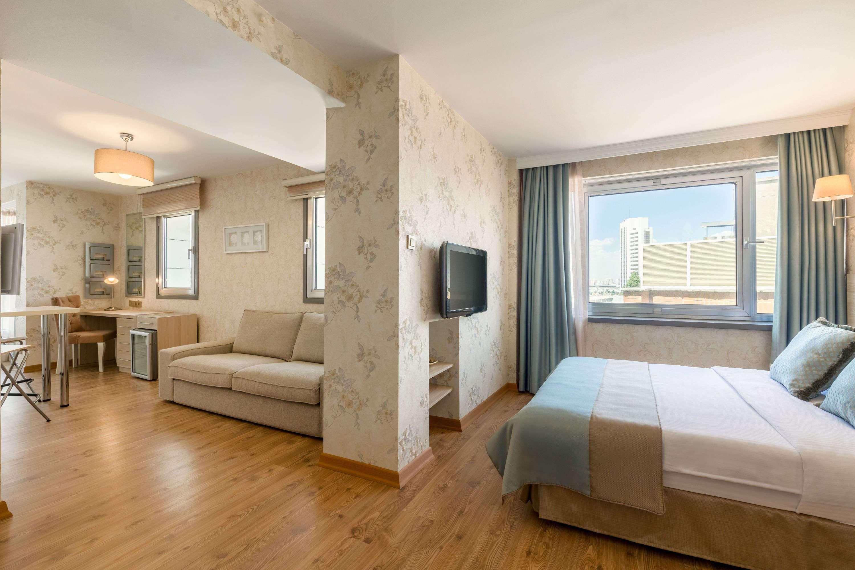 Ramada By Wyndham Ankara Hotel Buitenkant foto