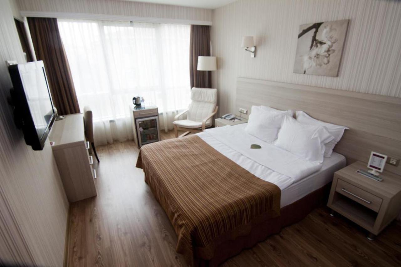 Ramada By Wyndham Ankara Hotel Buitenkant foto